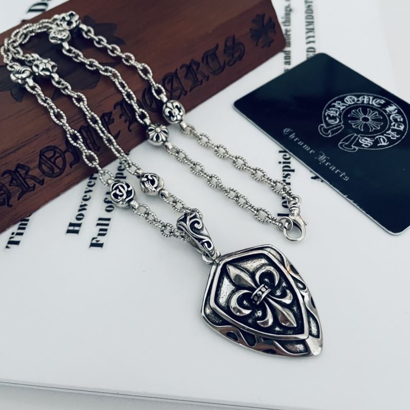 Ch**me He**ts necklaces